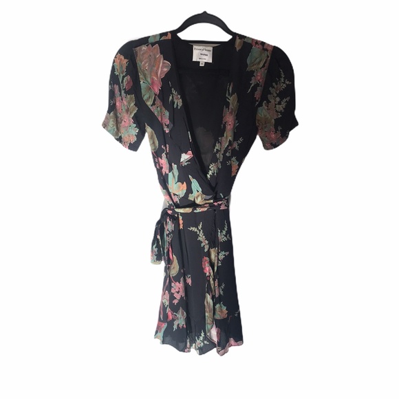 Privacy Please June Floral V-neck Wrap Mini Dress - Picture 6 of 11